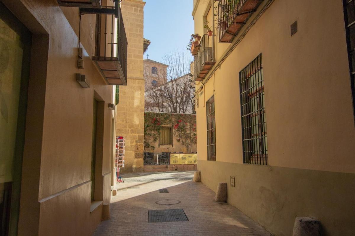 C79 - Fabulous Apartment Alcazaba Views มาลากา ภายนอก รูปภาพ