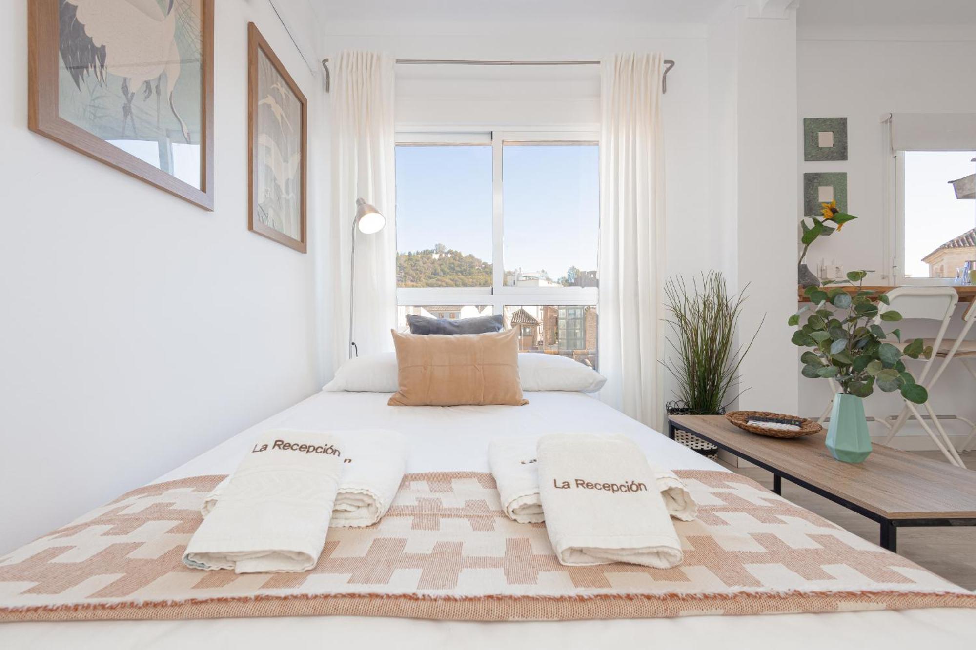 C79 - Fabulous Apartment Alcazaba Views มาลากา ภายนอก รูปภาพ